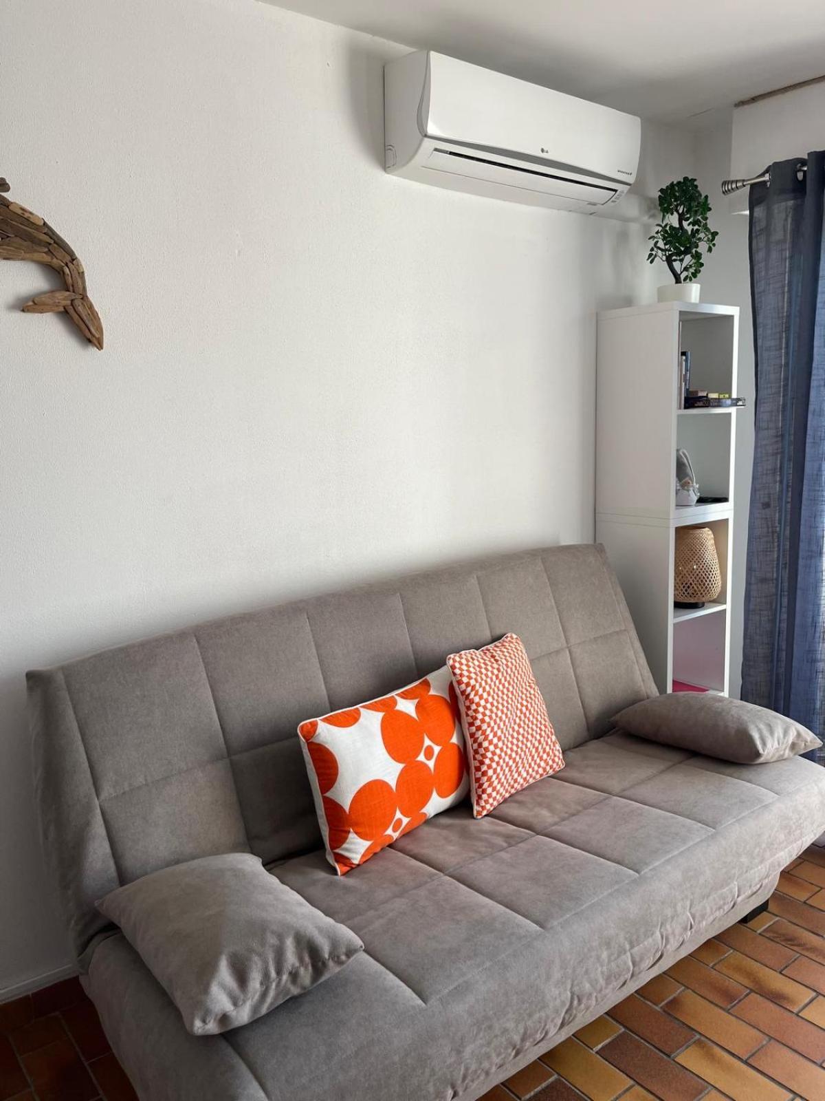 Le Brusc Au Calme Wifi Clim Terrasse Parking Apartment Six-Fours-les-Plages